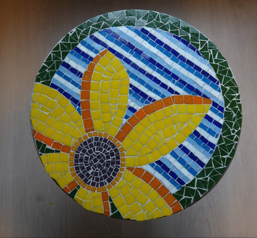 bijzettafel b